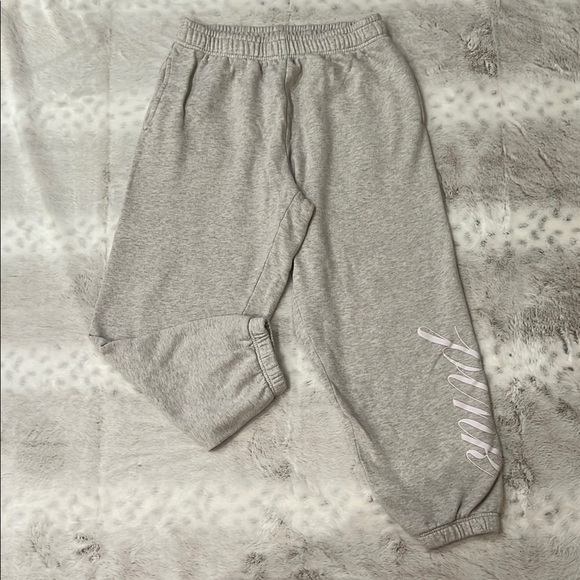 PINK Victoria's Secret Gray Joggers with Elastic Waistband - Picture 1 of 1